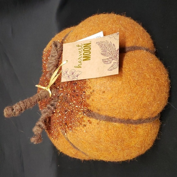 Harvest Moon NWT Glitter and Beaded Pumpkin - Picture 1 of 4